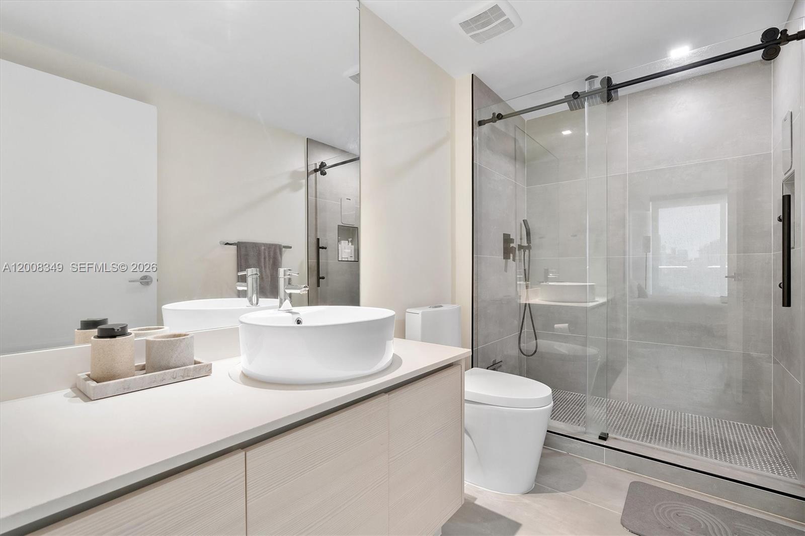 4250 Biscayne Blvd #1218, Miami FL 33137