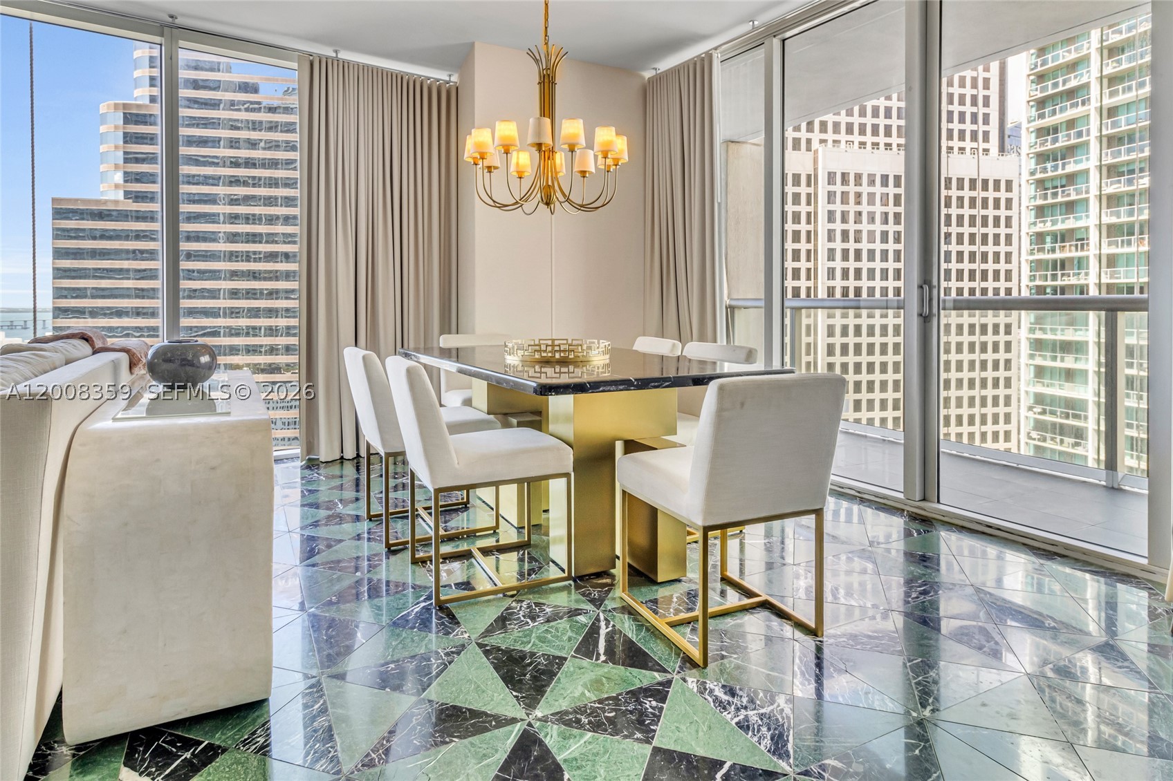 485 Brickell Ave #2508, Miami FL 33131