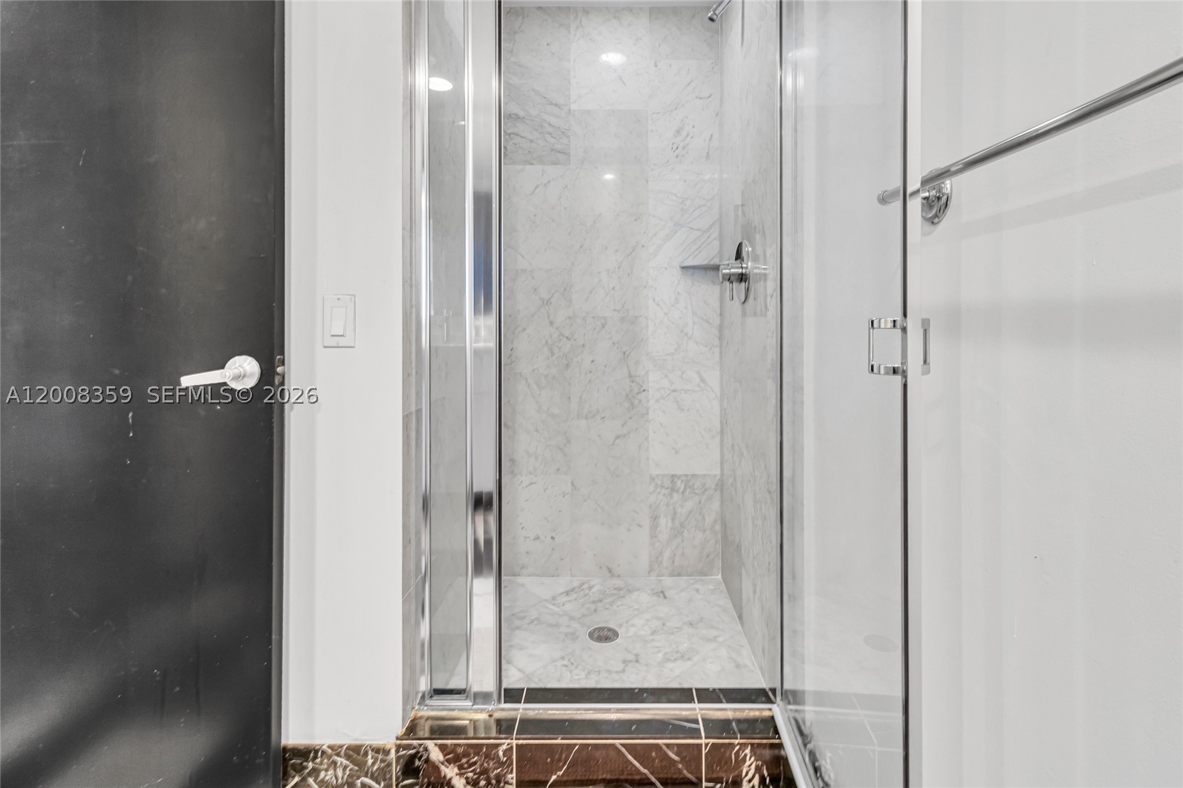 485 Brickell Ave #2508, Miami FL 33131
