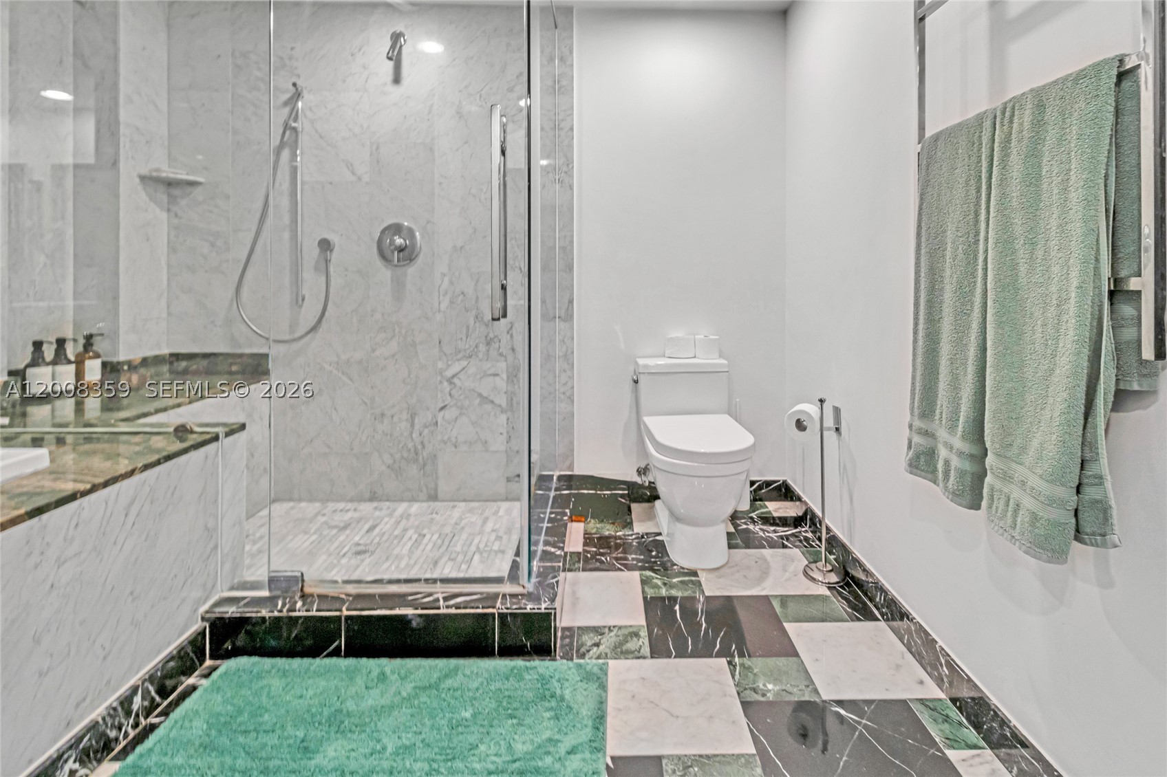 485 Brickell Ave #2508, Miami FL 33131