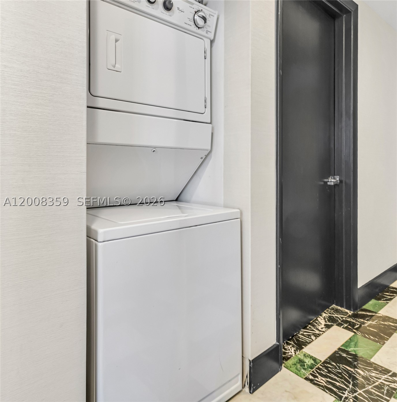 485 Brickell Ave #2508, Miami FL 33131