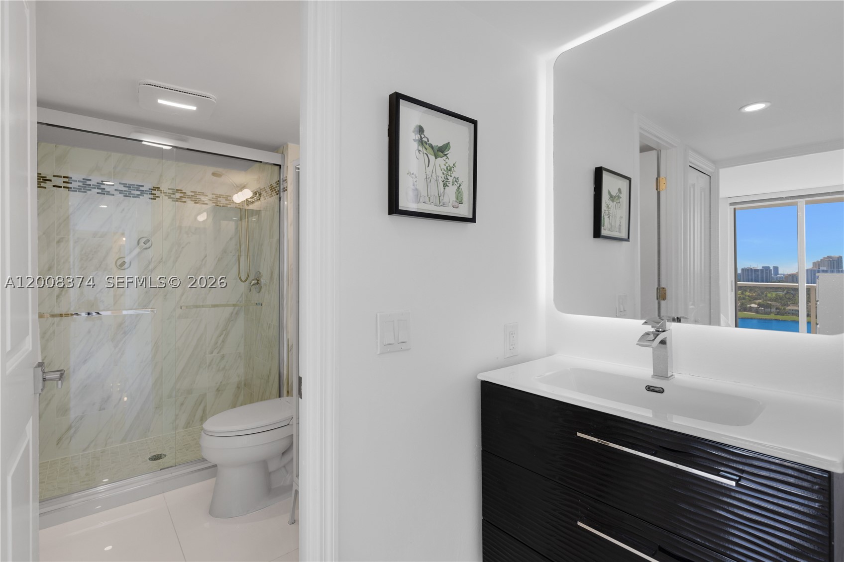 3701 N Country Club Dr #1805, Aventura FL 33180