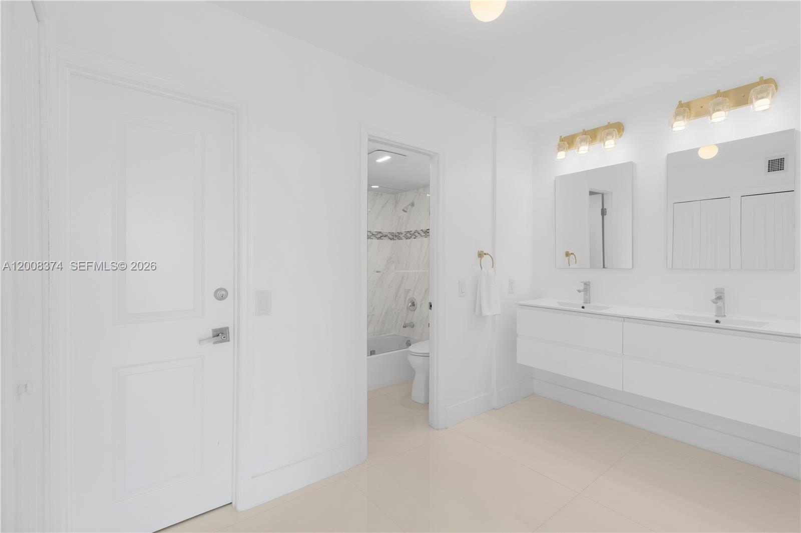3701 N Country Club Dr #1805, Aventura FL 33180