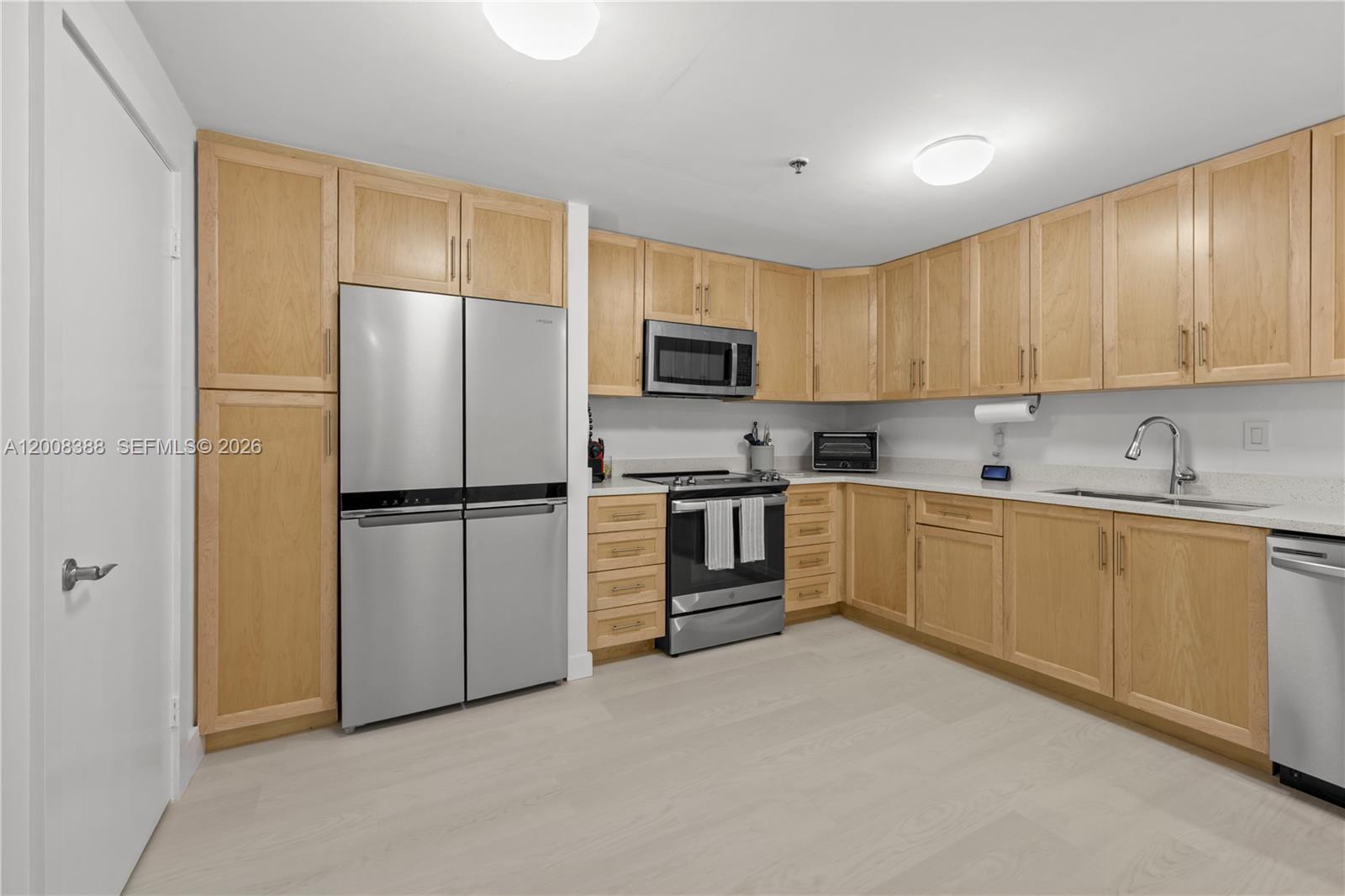 201 S Crandon Blvd #143, Key Biscayne FL 33149