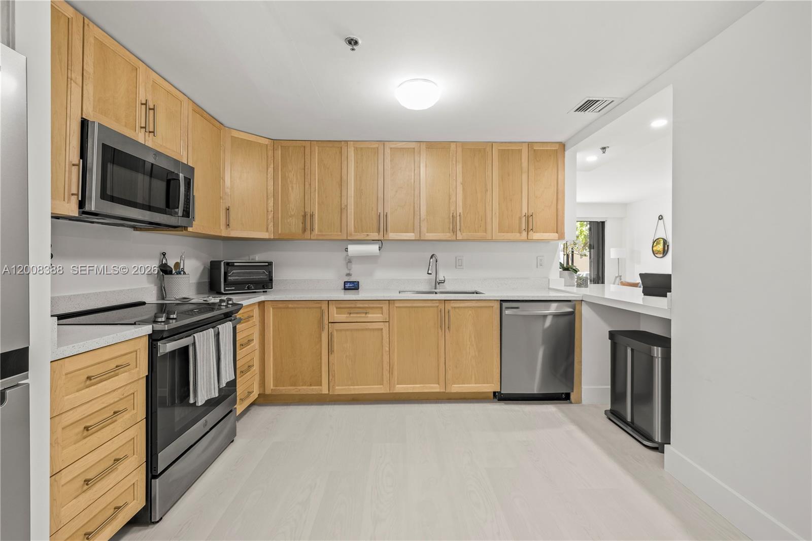 201 S Crandon Blvd #143, Key Biscayne FL 33149