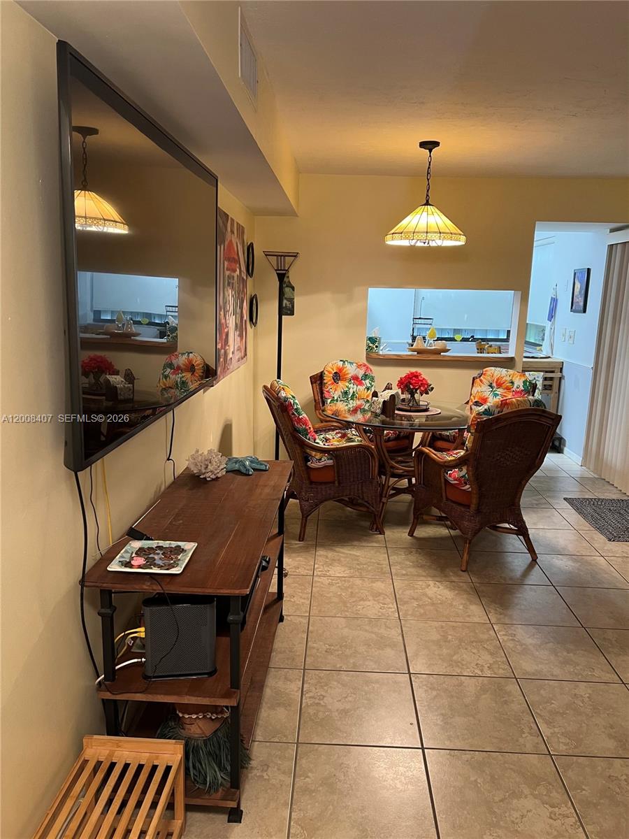 980 Constitution Dr #980F, Homestead FL 33034