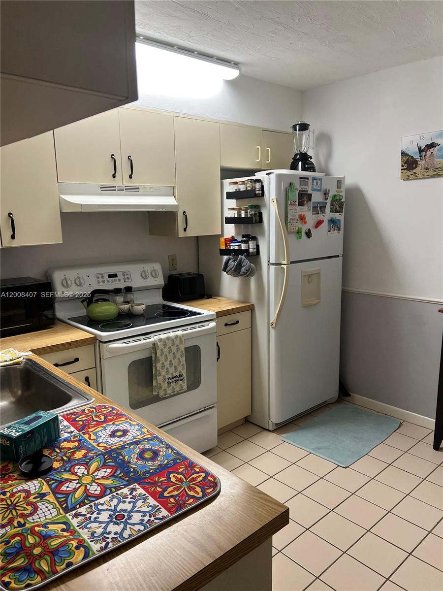 980 Constitution Dr #980F, Homestead FL 33034