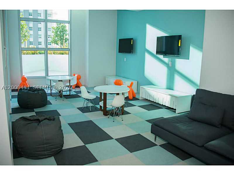 1100 S Miami Ave #3705, Miami FL 33130