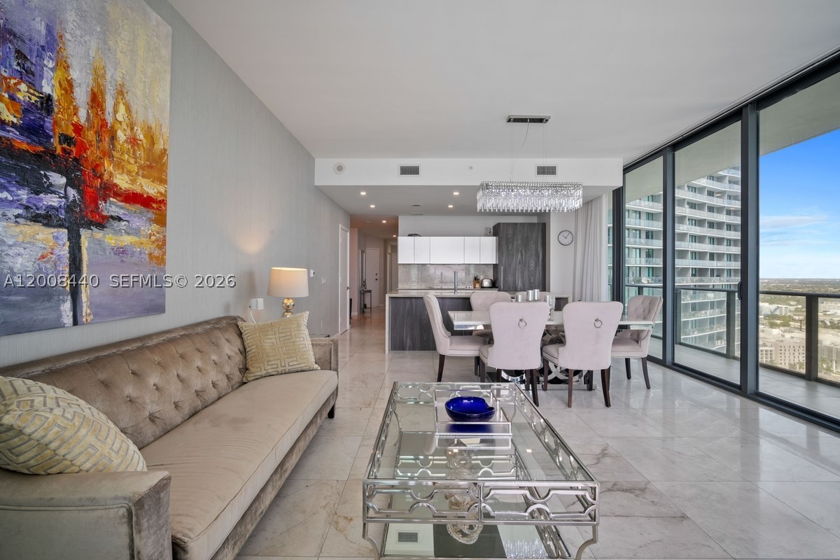 480 NE 31 #2707, Miami FL 33137