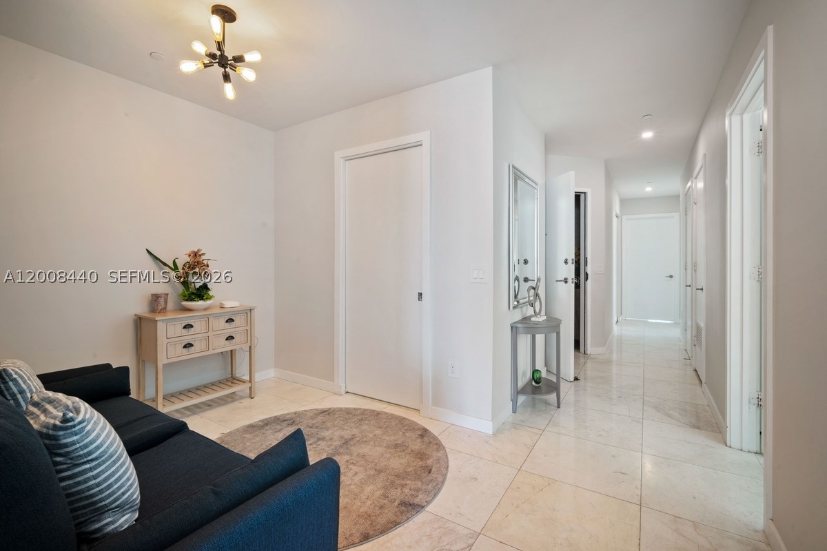 480 NE 31 #2707, Miami FL 33137