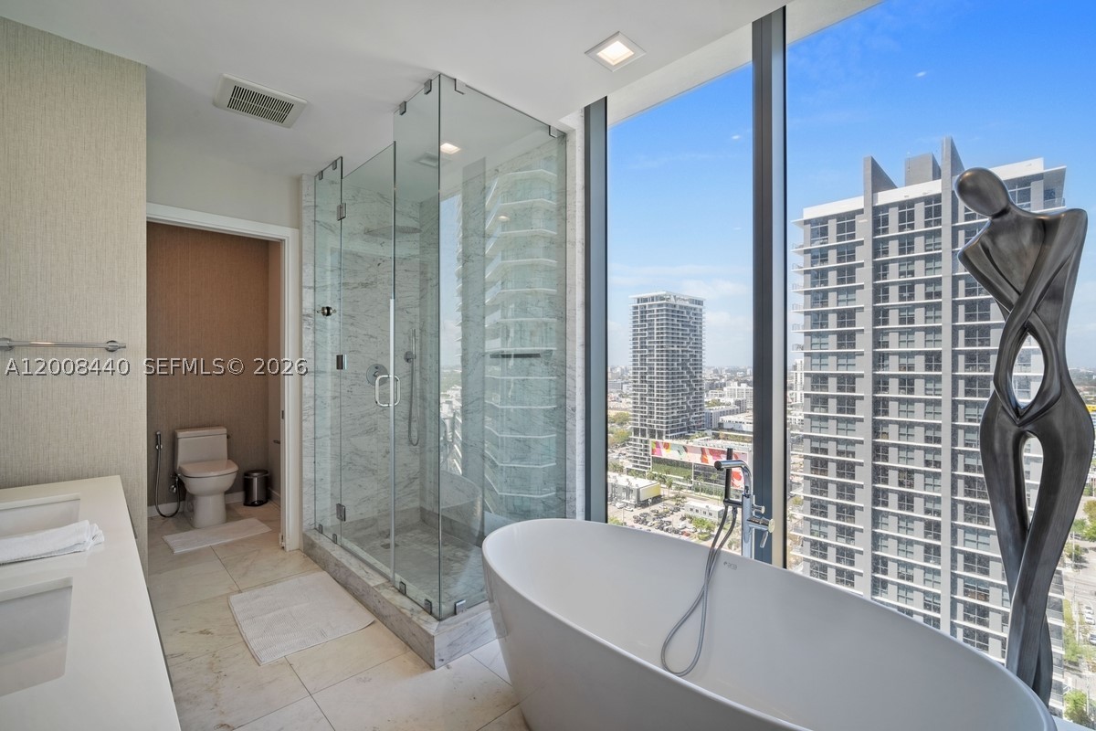 480 NE 31 #2707, Miami FL 33137