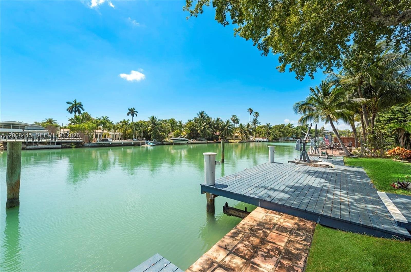 540 S Shore Dr, Miami Beach FL 33141