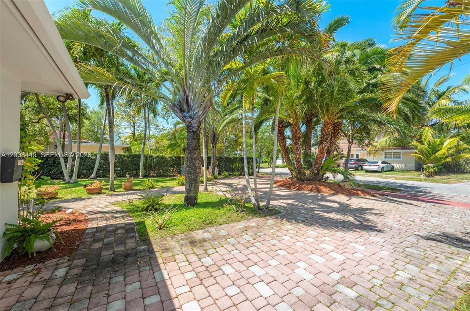 540 S Shore Dr, Miami Beach FL 33141