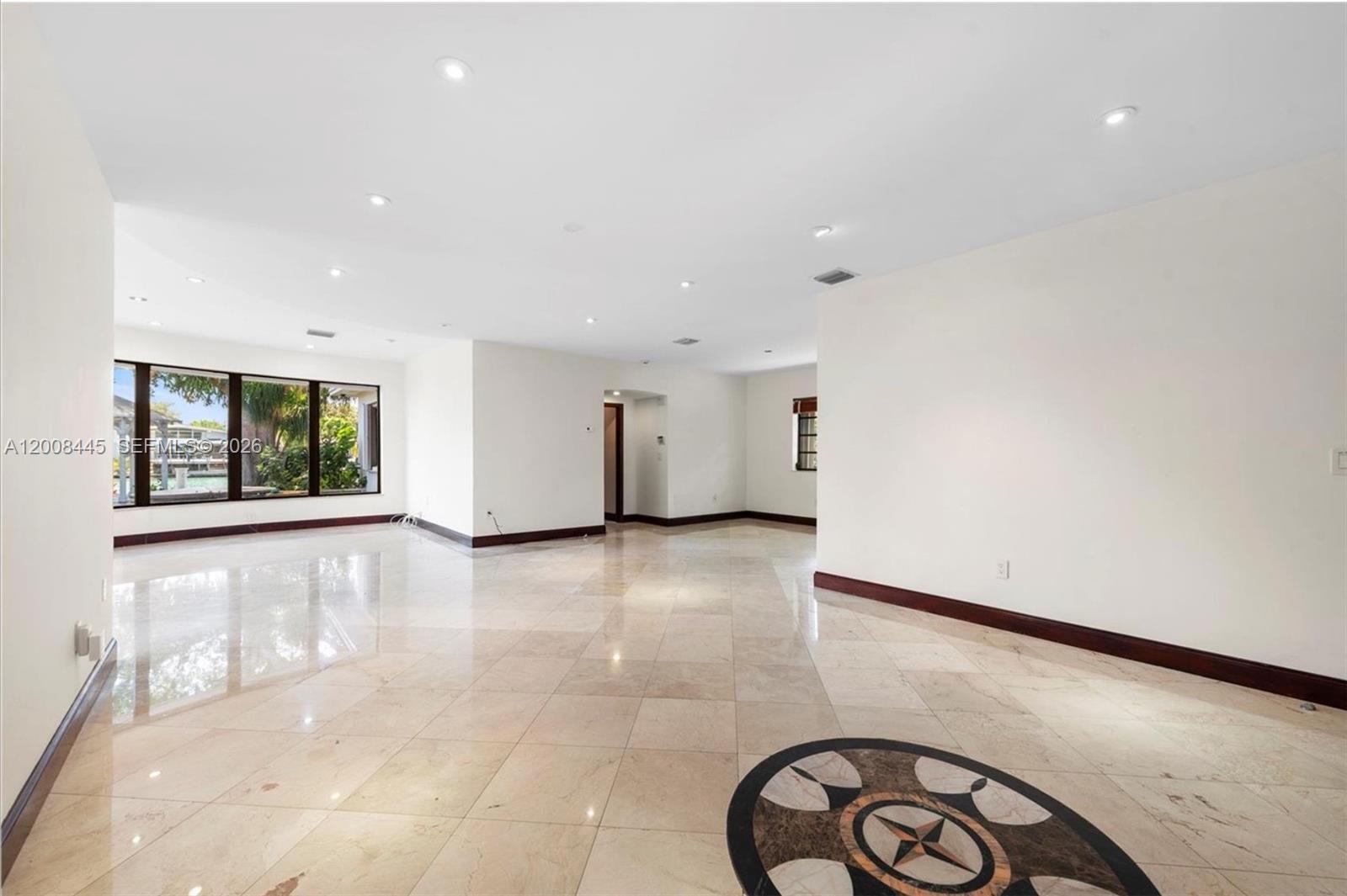 540 S Shore Dr, Miami Beach FL 33141