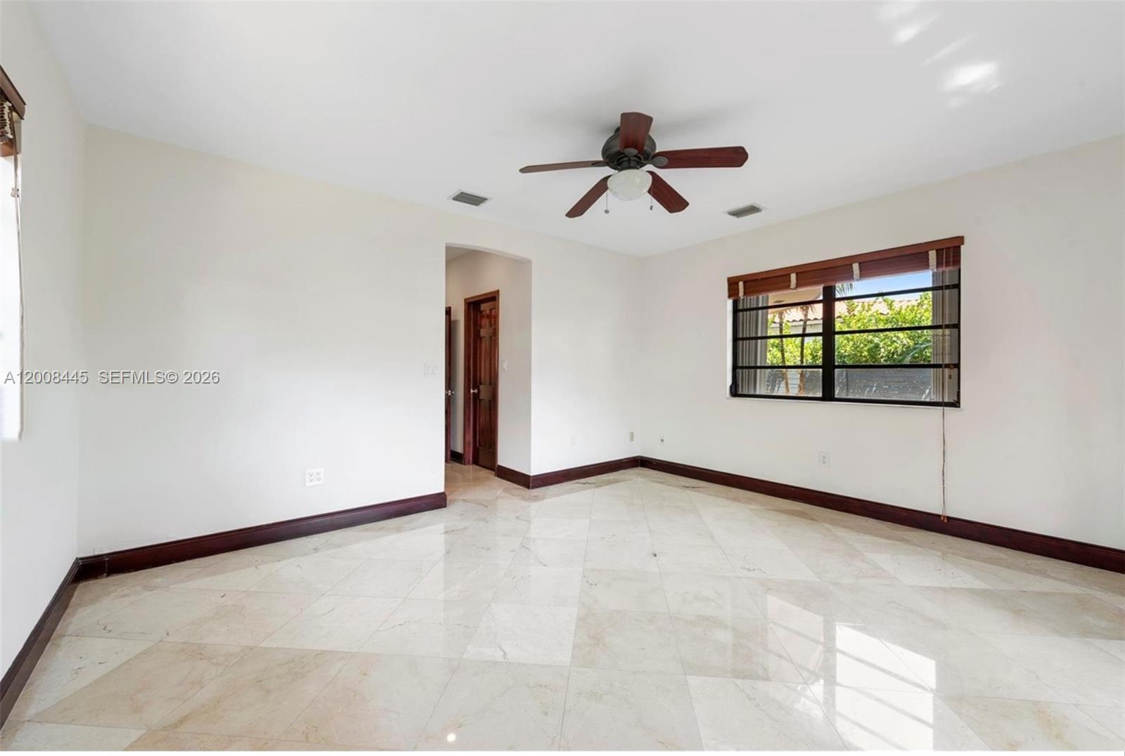 540 S Shore Dr, Miami Beach FL 33141