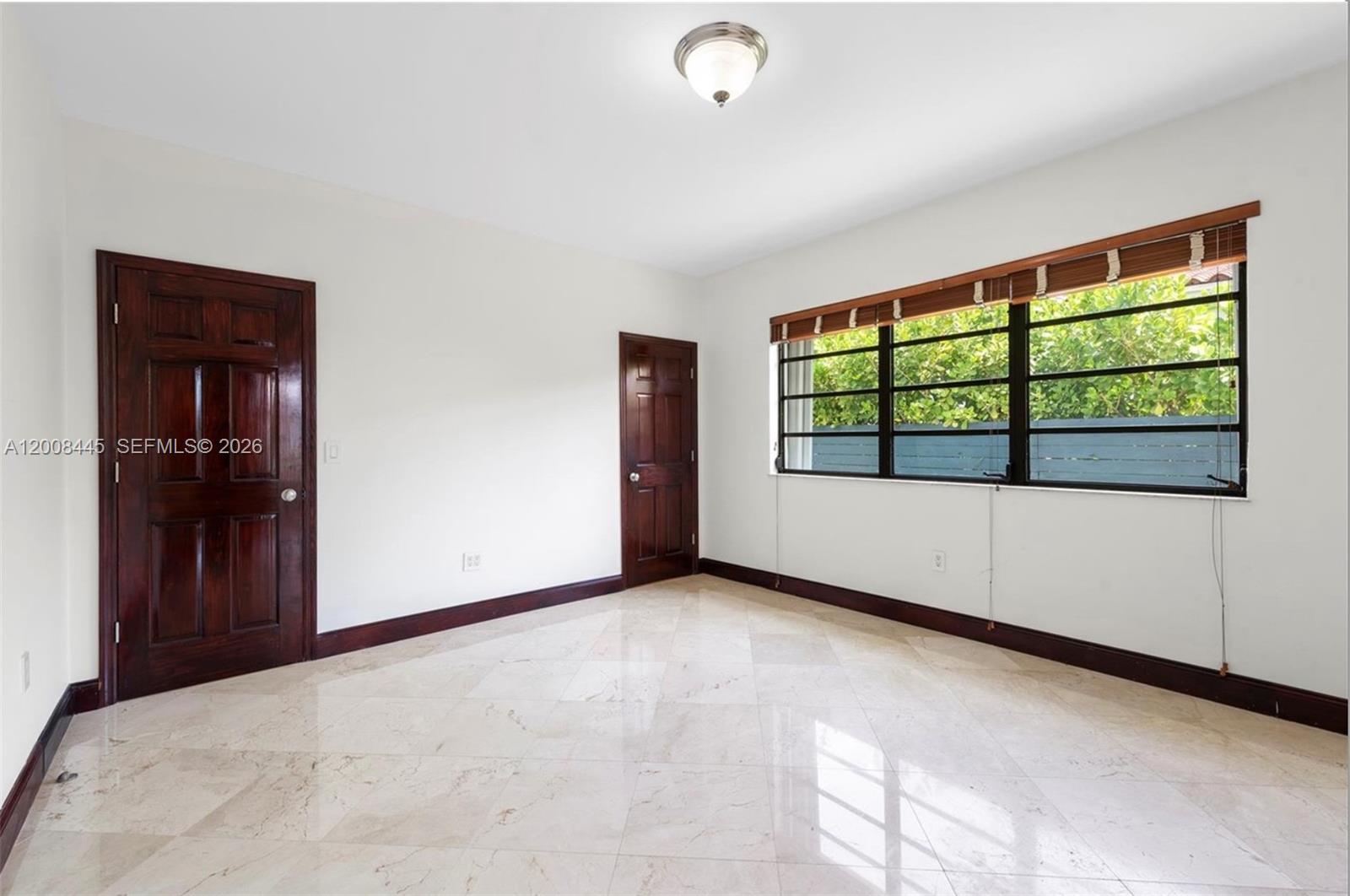 540 S Shore Dr, Miami Beach FL 33141