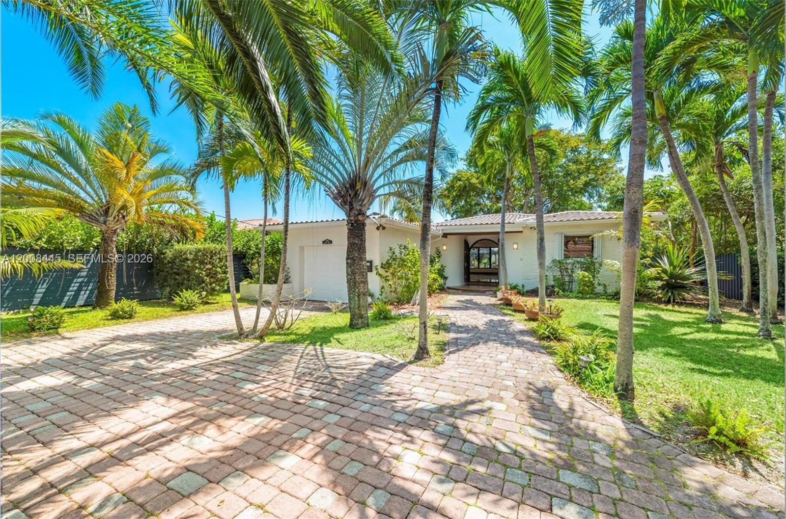 540 S Shore Dr, Miami Beach FL 33141