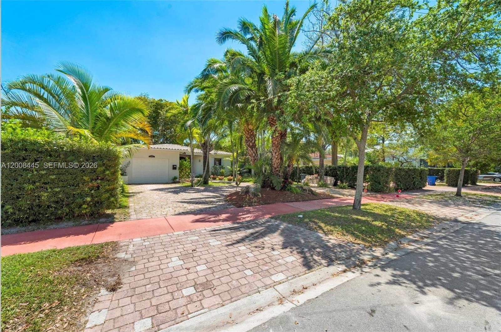 540 S Shore Dr, Miami Beach FL 33141