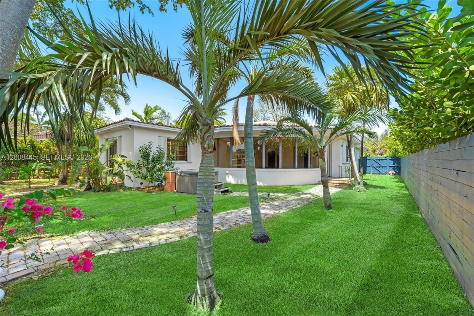 540 S Shore Dr, Miami Beach FL 33141