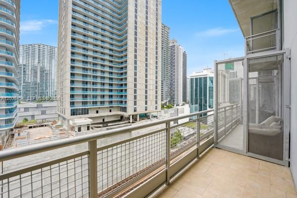 690 SW 1st Ct #1912, Miami FL 33130