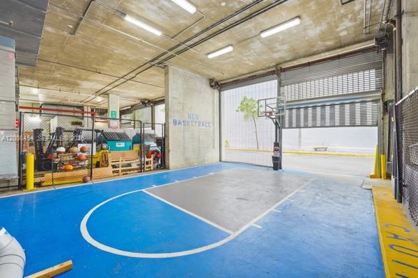 690 SW 1st Ct #1912, Miami FL 33130