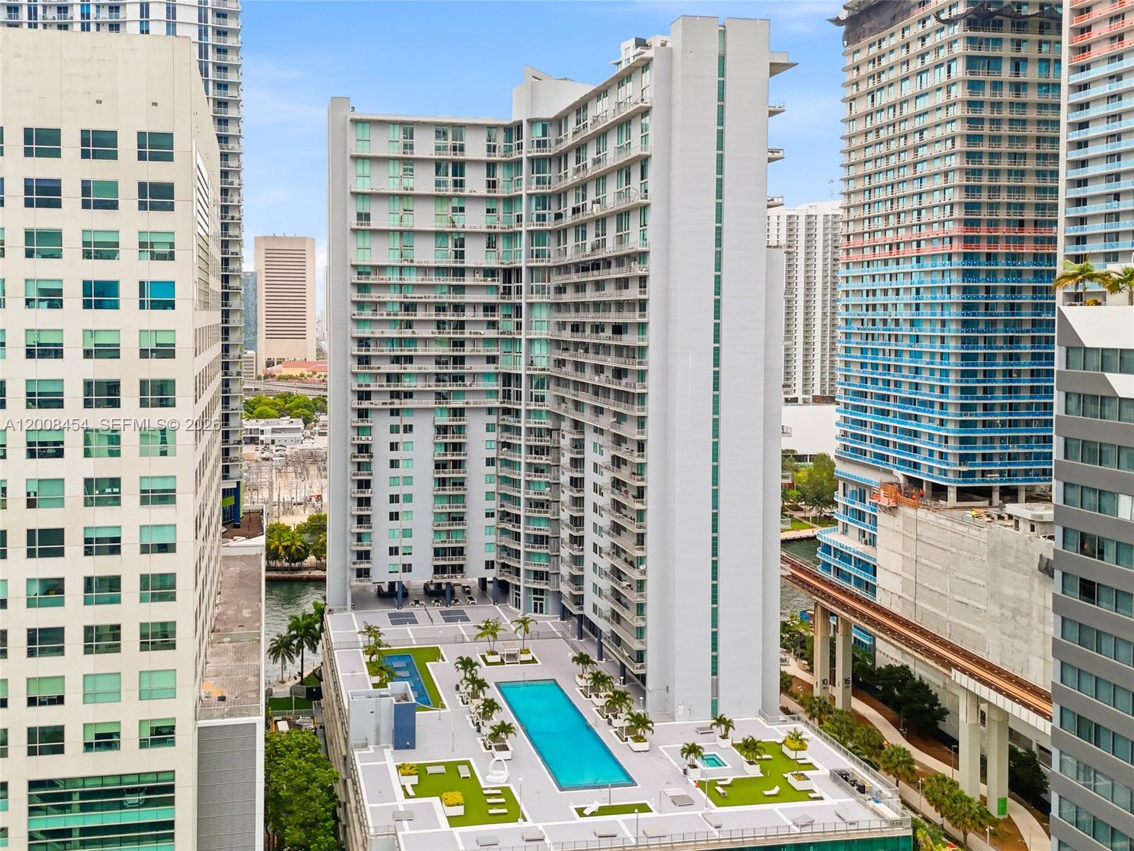 690 SW 1st Ct #1912, Miami FL 33130