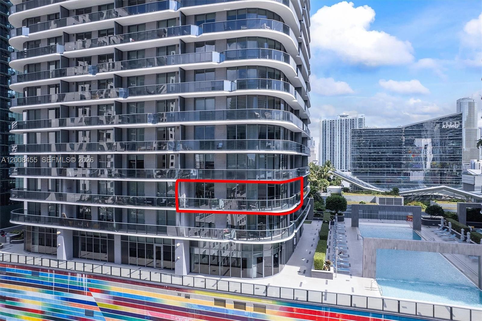 55 SW 9th St #1103, Miami FL 33130