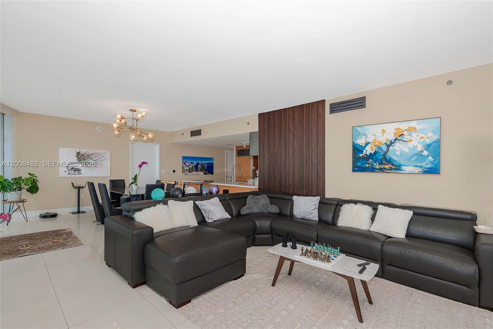 465 Brickell Ave #5101, Miami FL 33131
