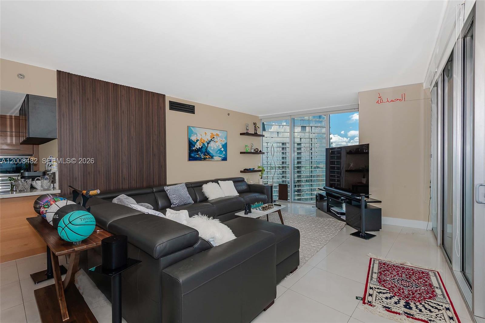 465 Brickell Ave #5101, Miami FL 33131