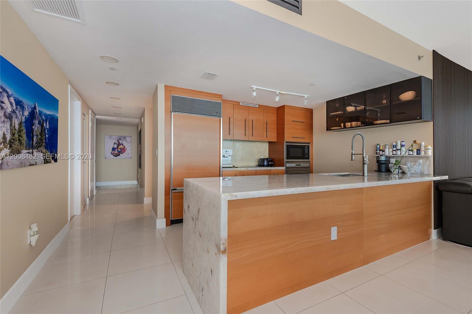465 Brickell Ave #5101, Miami FL 33131