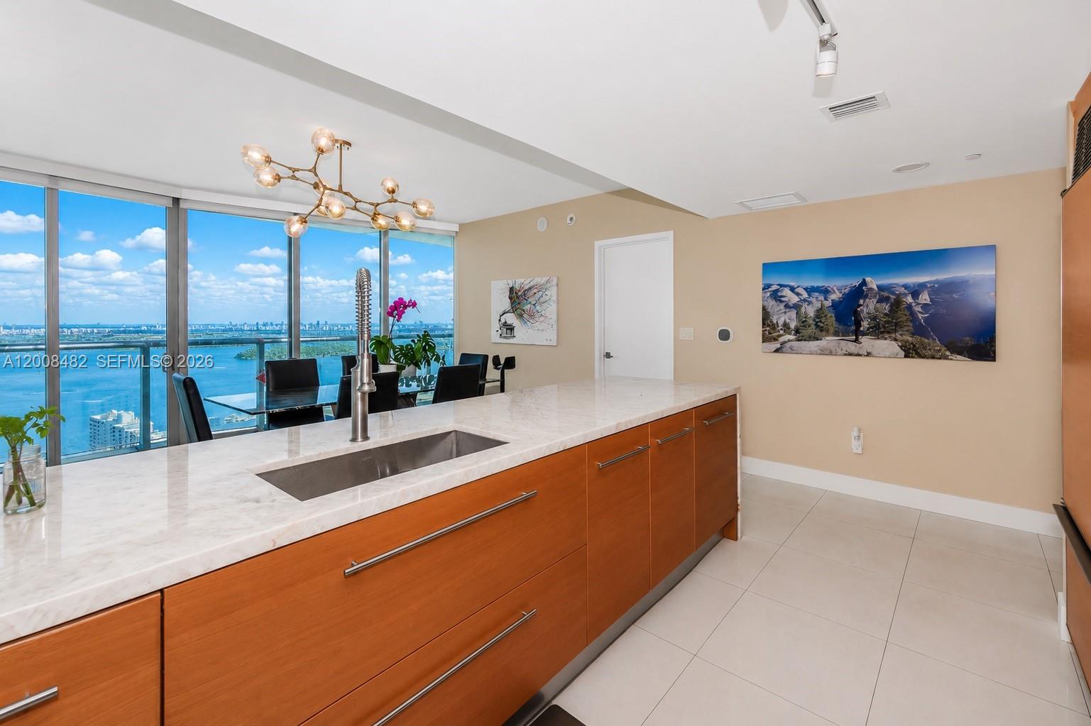 465 Brickell Ave #5101, Miami FL 33131