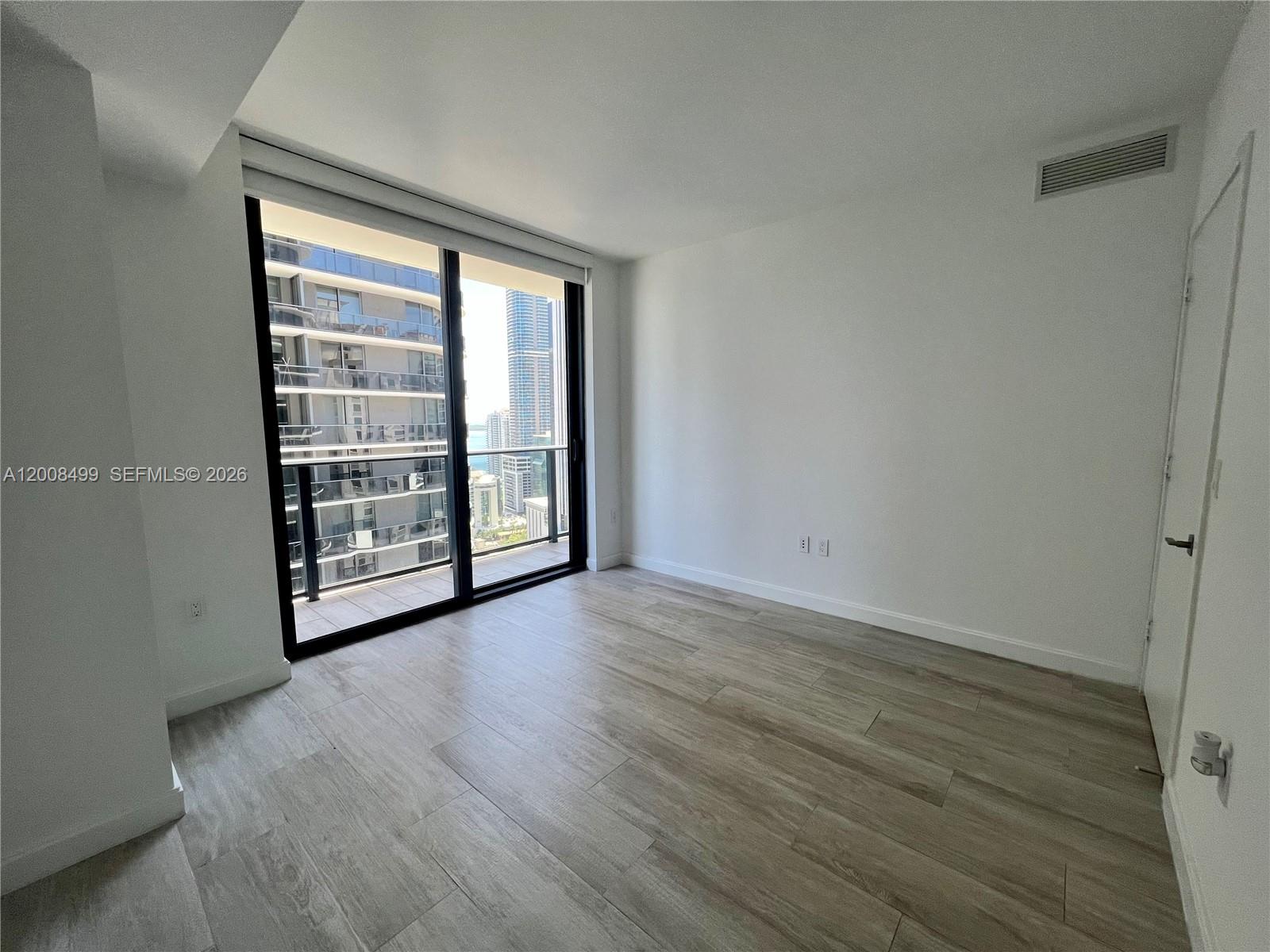 55 SW 9th St #2702, Miami FL 33130