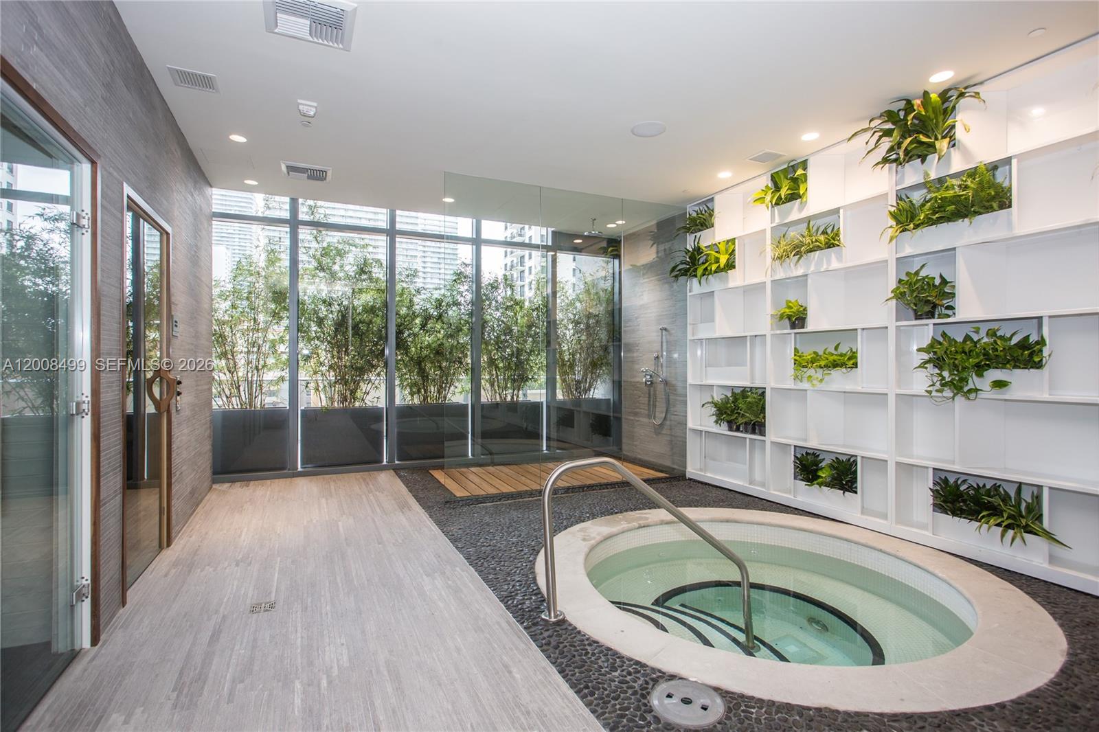 55 SW 9th St #2702, Miami FL 33130