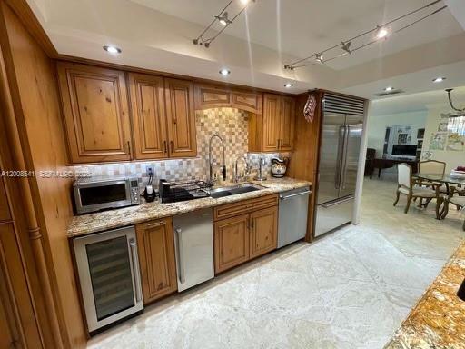 1121 Crandon Blvd #D903, Key Biscayne FL 33149