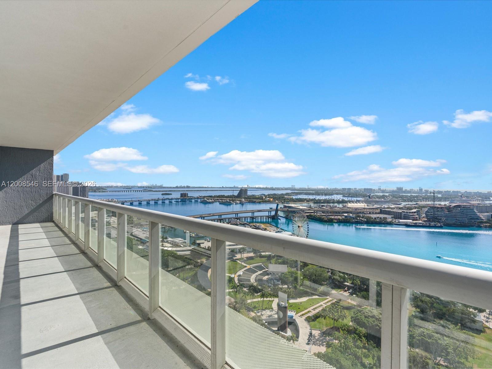 50 Biscayne Blvd #3308, Miami FL 33132
