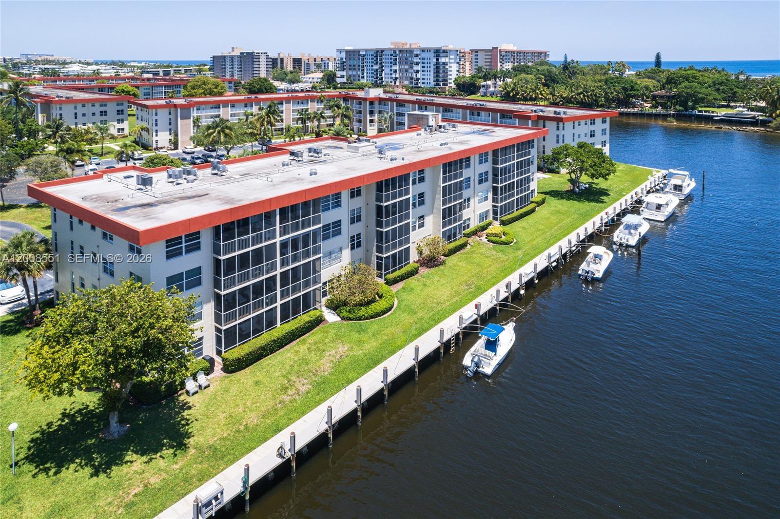 3050 NE 48th Ct #405, Lighthouse Point FL 33064