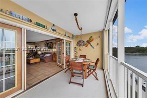 3050 NE 48th Ct #405, Lighthouse Point FL 33064