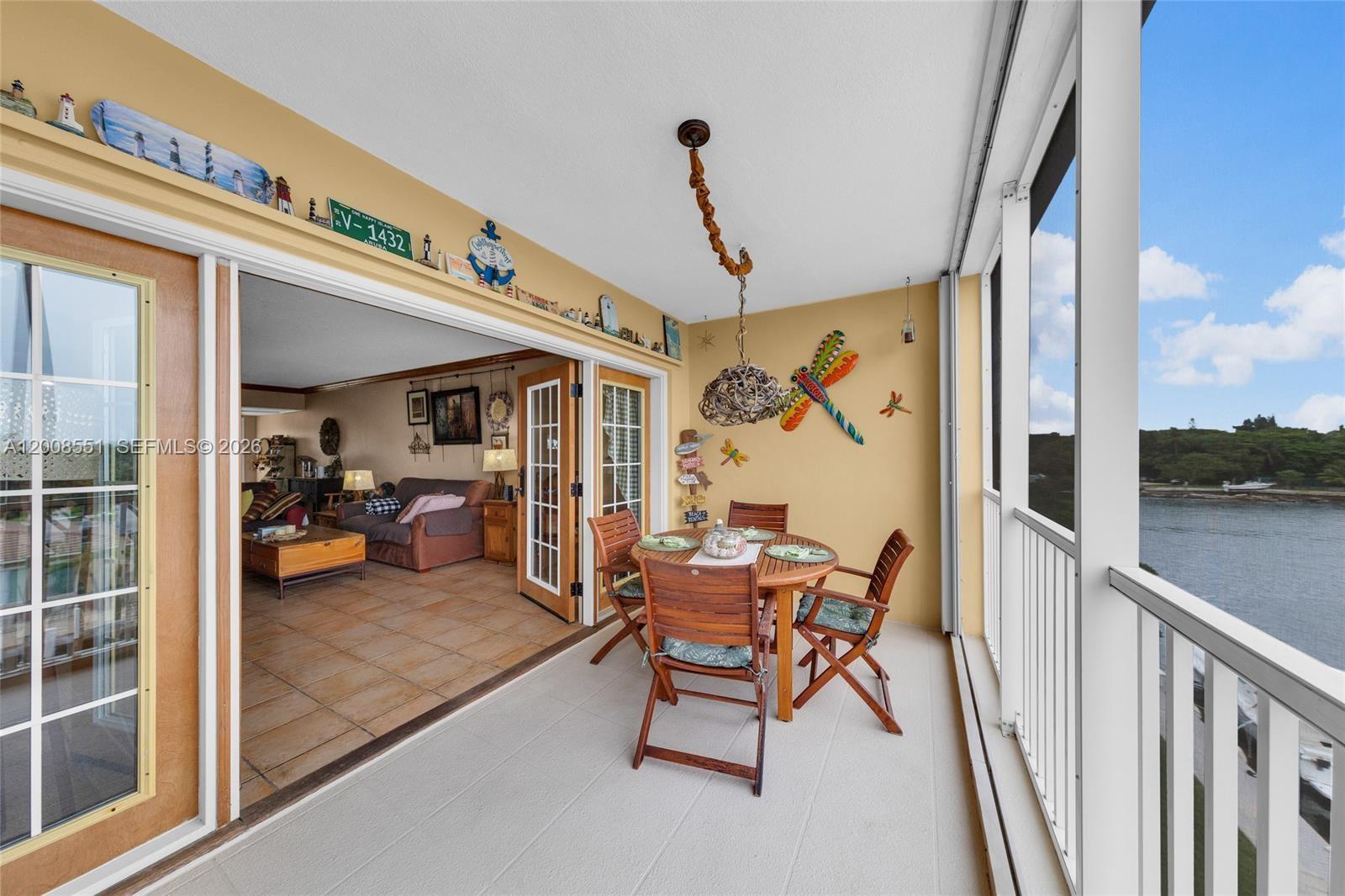 3050 NE 48th Ct #405, Lighthouse Point FL 33064