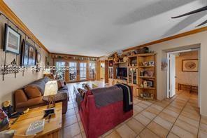 3050 NE 48th Ct #405, Lighthouse Point FL 33064