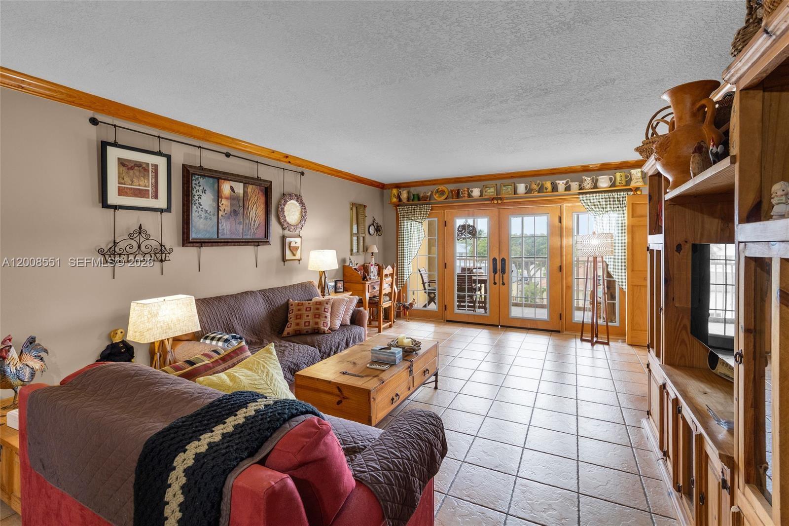 3050 NE 48th Ct #405, Lighthouse Point FL 33064