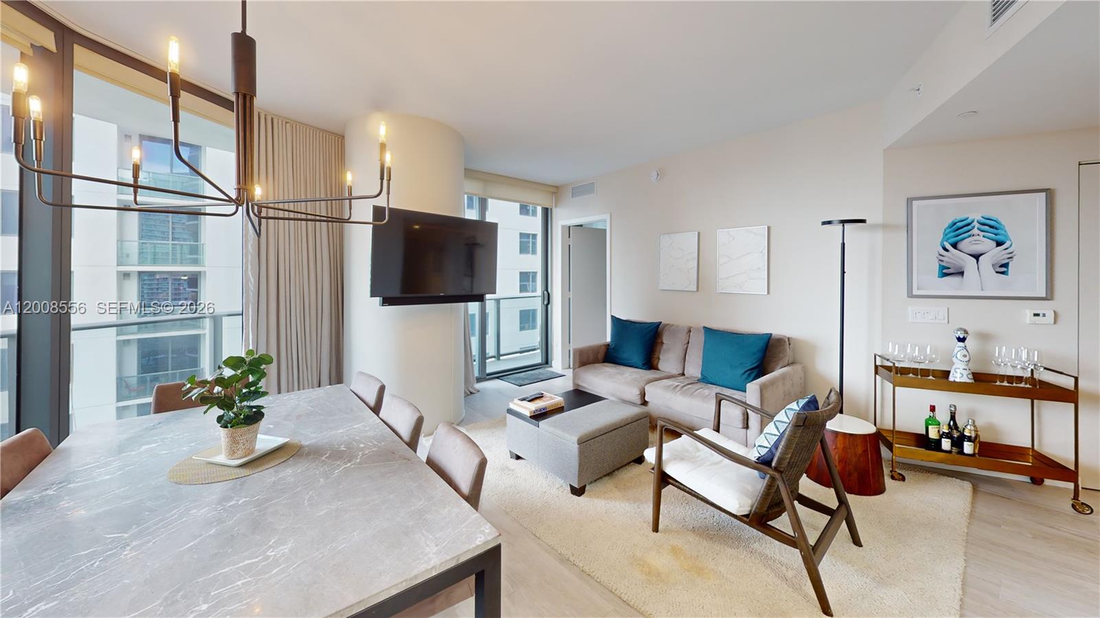 55 SW 9th St #1808, Miami FL 33130