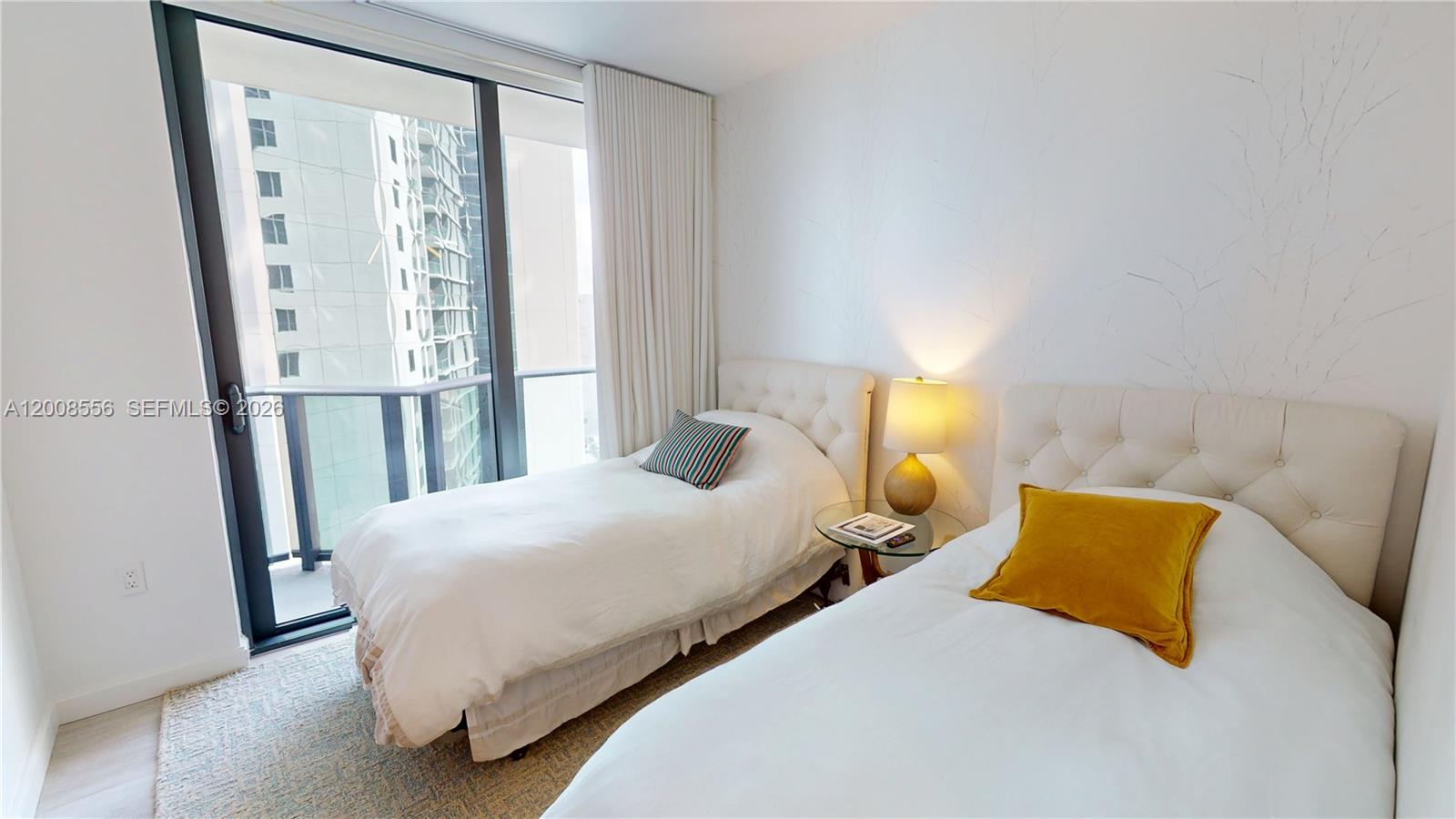 55 SW 9th St #1808, Miami FL 33130