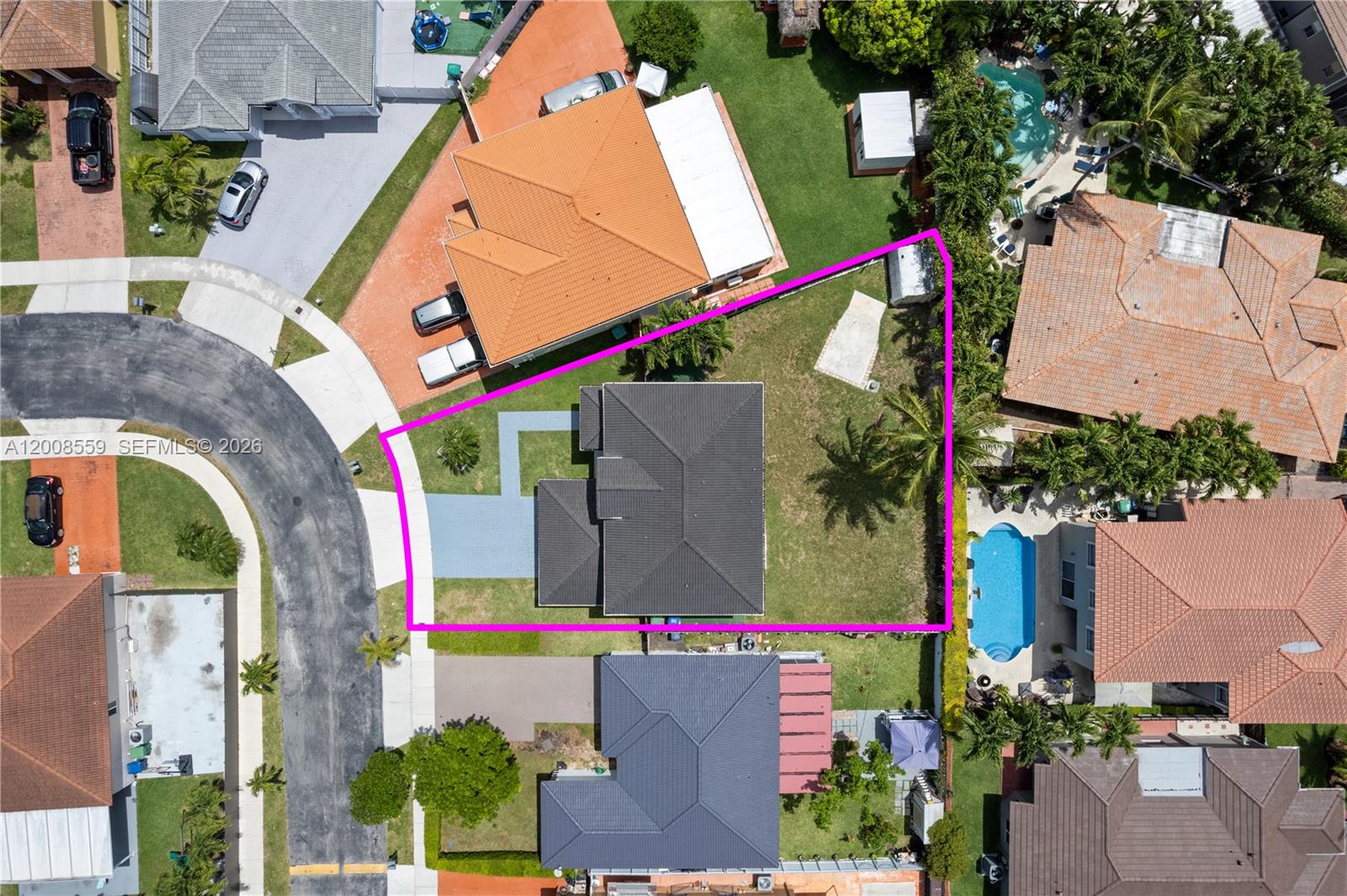 9576 SW 162nd Path, Miami FL 33196