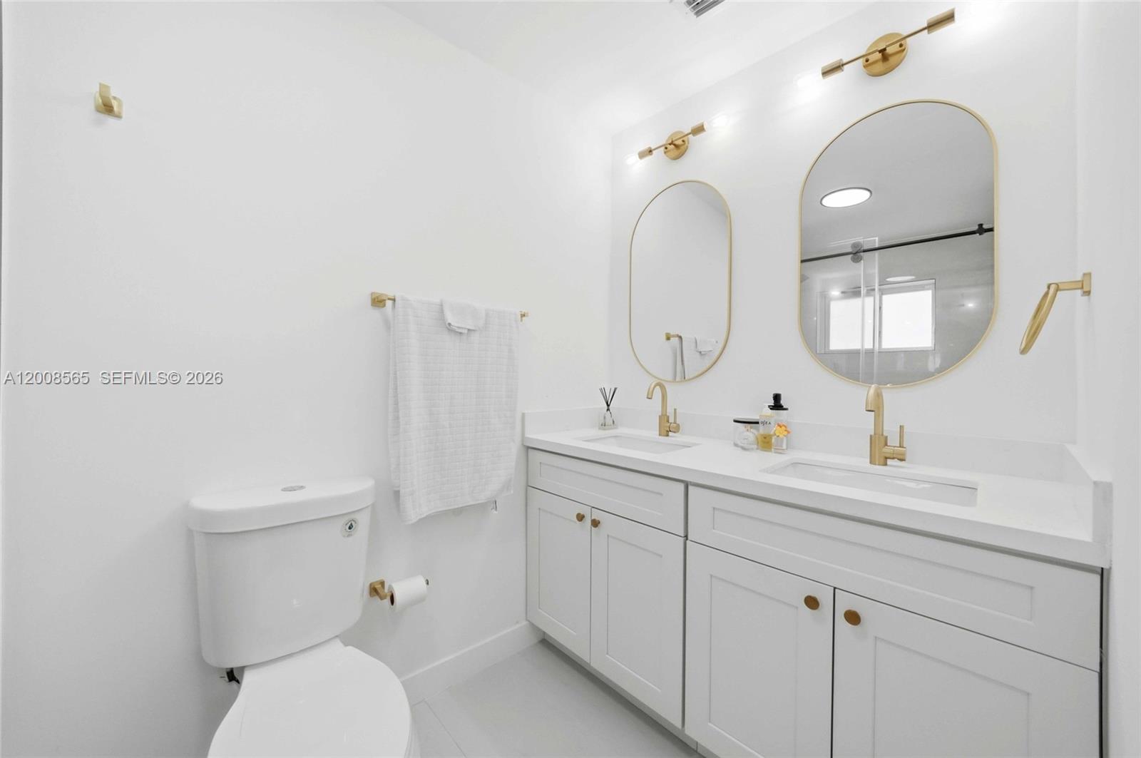 10860 SW 40th Ter, Miami FL 33165