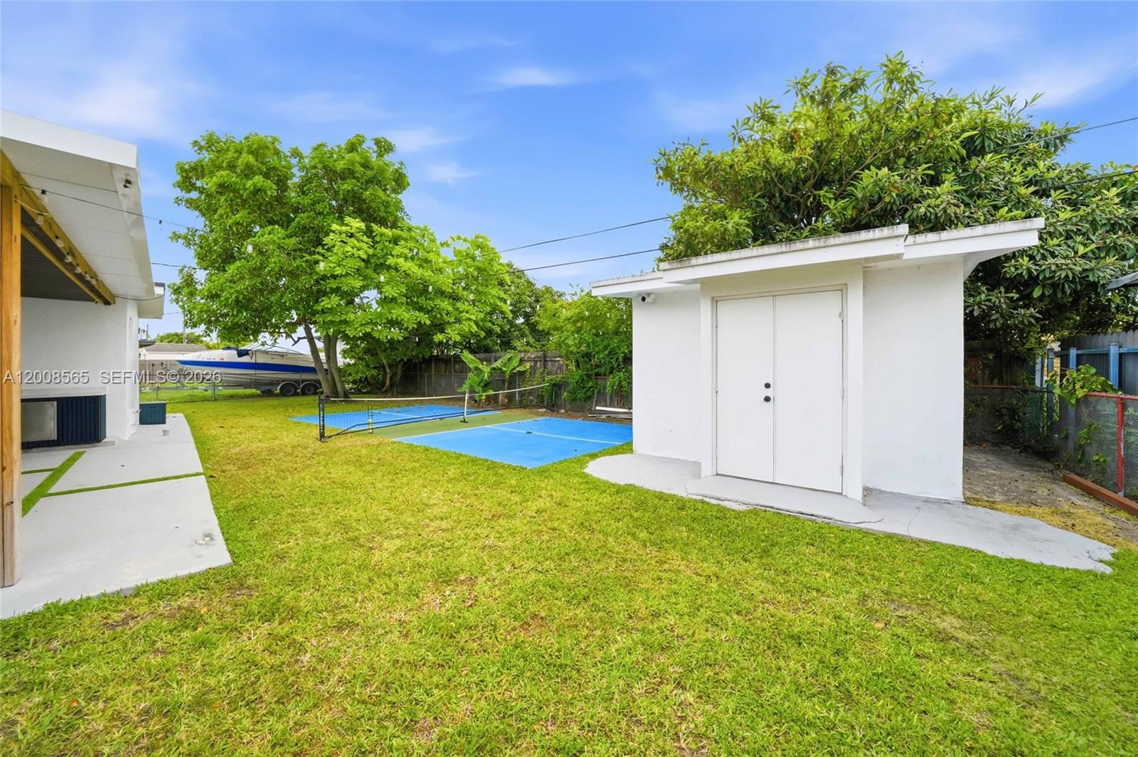 10860 SW 40th Ter, Miami FL 33165