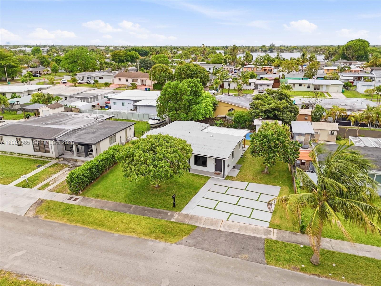 10860 SW 40th Ter, Miami FL 33165