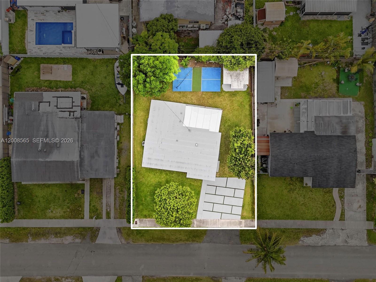 10860 SW 40th Ter, Miami FL 33165