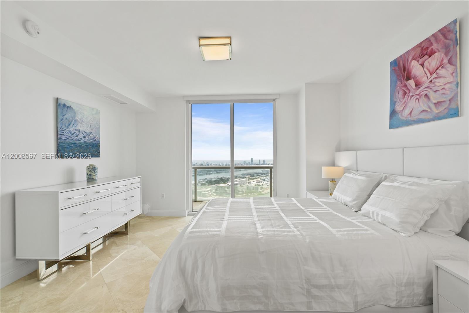 50 Biscayne Blvd #5402, Miami FL 33132