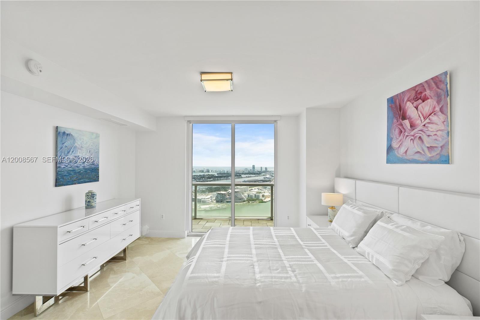 50 Biscayne Blvd #5402, Miami FL 33132