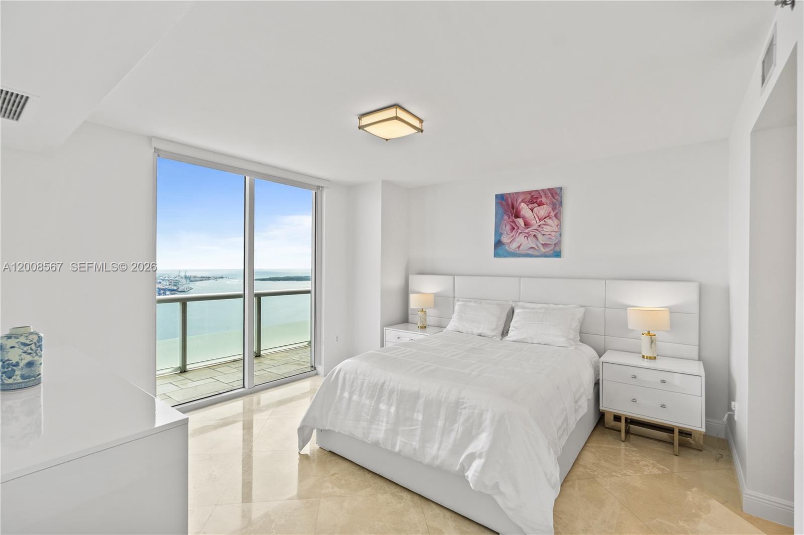 50 Biscayne Blvd #5402, Miami FL 33132